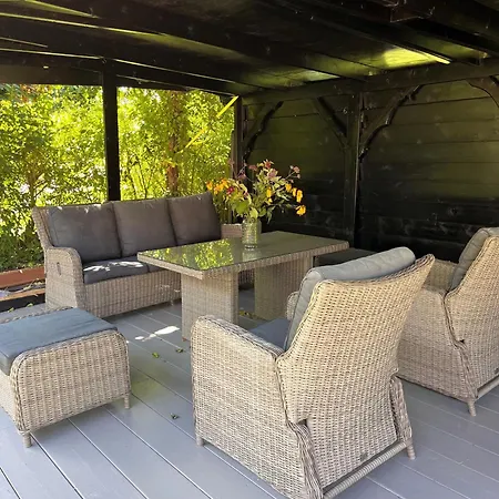 Cosy Vacation Home With Large Fenced Garden Bruinisse Exterior photo